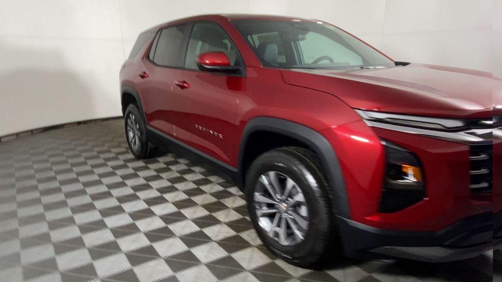 new 2026 Chevrolet Equinox car, priced at $33,280