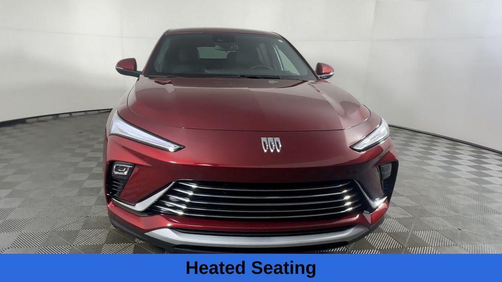 used 2025 Buick Envista car, priced at $24,000