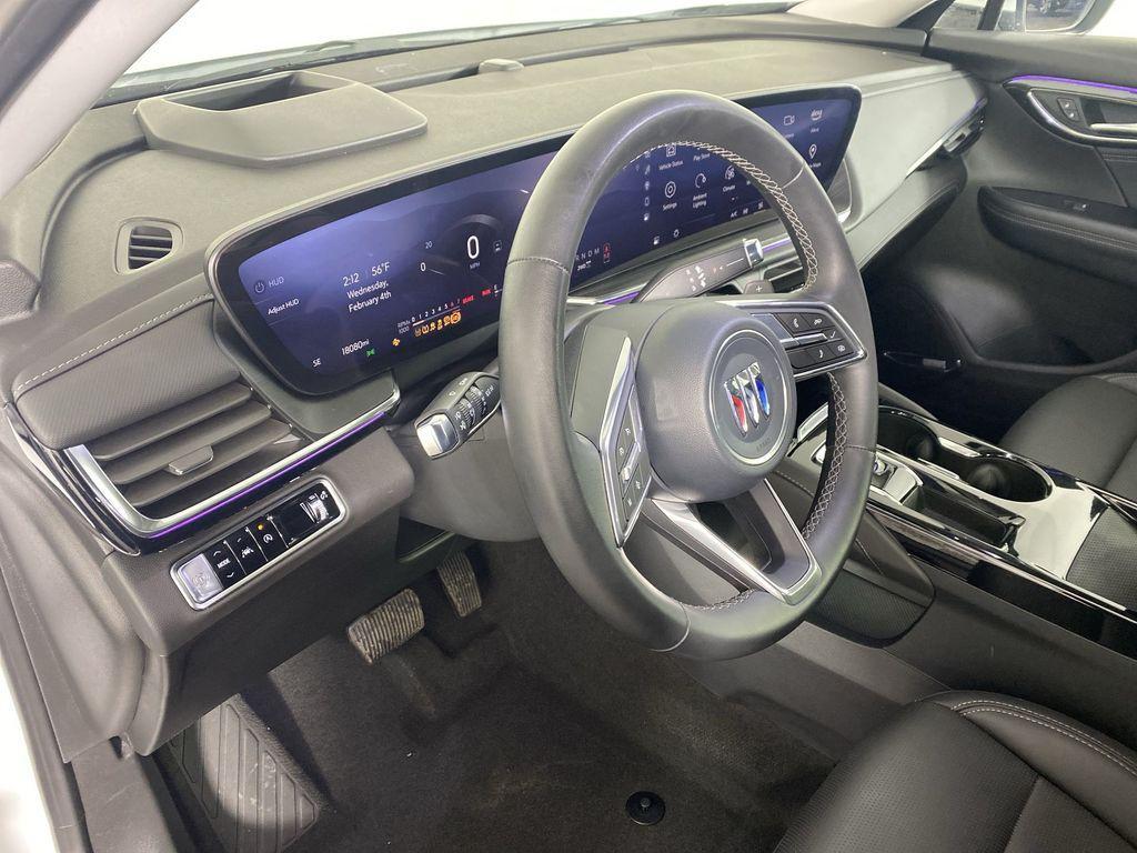 used 2025 Buick Envision car, priced at $27,250