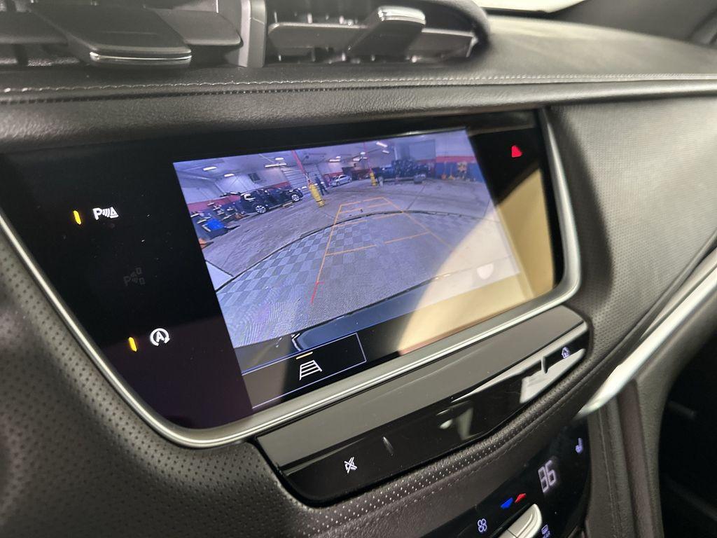 used 2023 Cadillac XT5 car, priced at $31,000