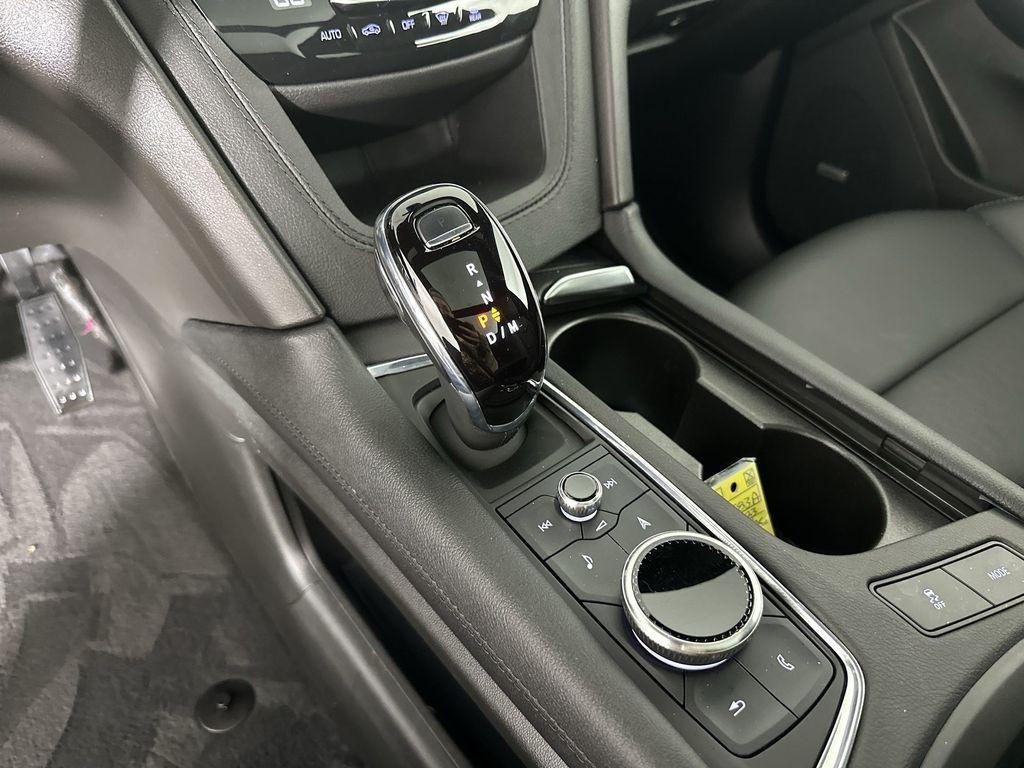 used 2023 Cadillac XT5 car, priced at $31,000