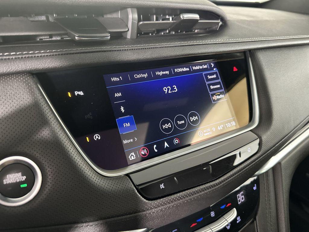 used 2023 Cadillac XT5 car, priced at $31,000