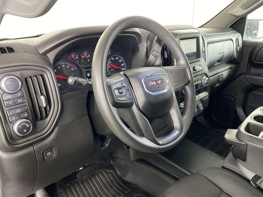 used 2023 GMC Sierra 1500 car, priced at $22,000