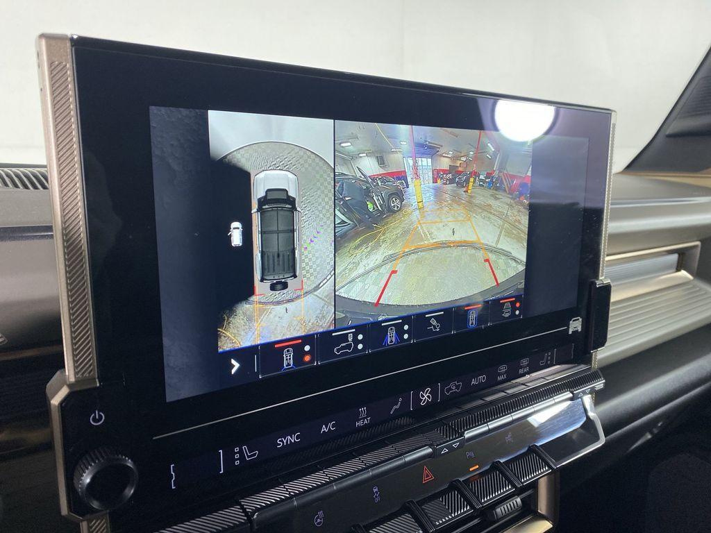 used 2025 GMC HUMMER EV SUV car, priced at $62,000