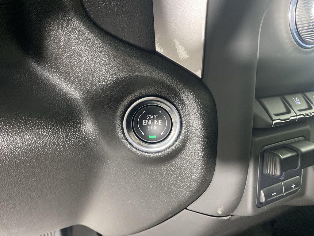 new 2025 GMC Sierra 2500 car, priced at $48,954