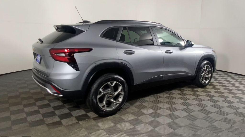 new 2026 Chevrolet Trax car, priced at $26,125