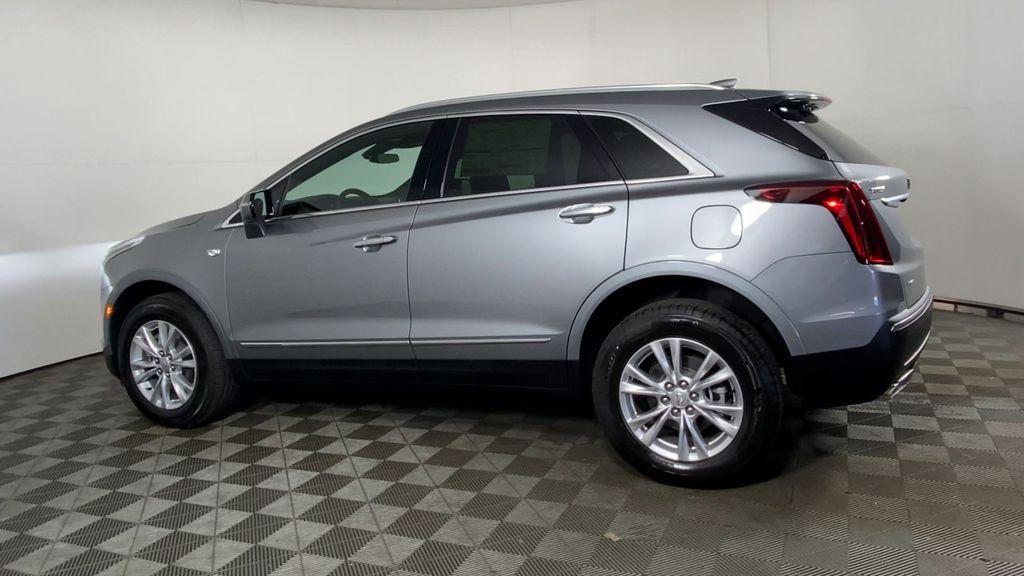 new 2025 Cadillac XT5 car, priced at $47,030