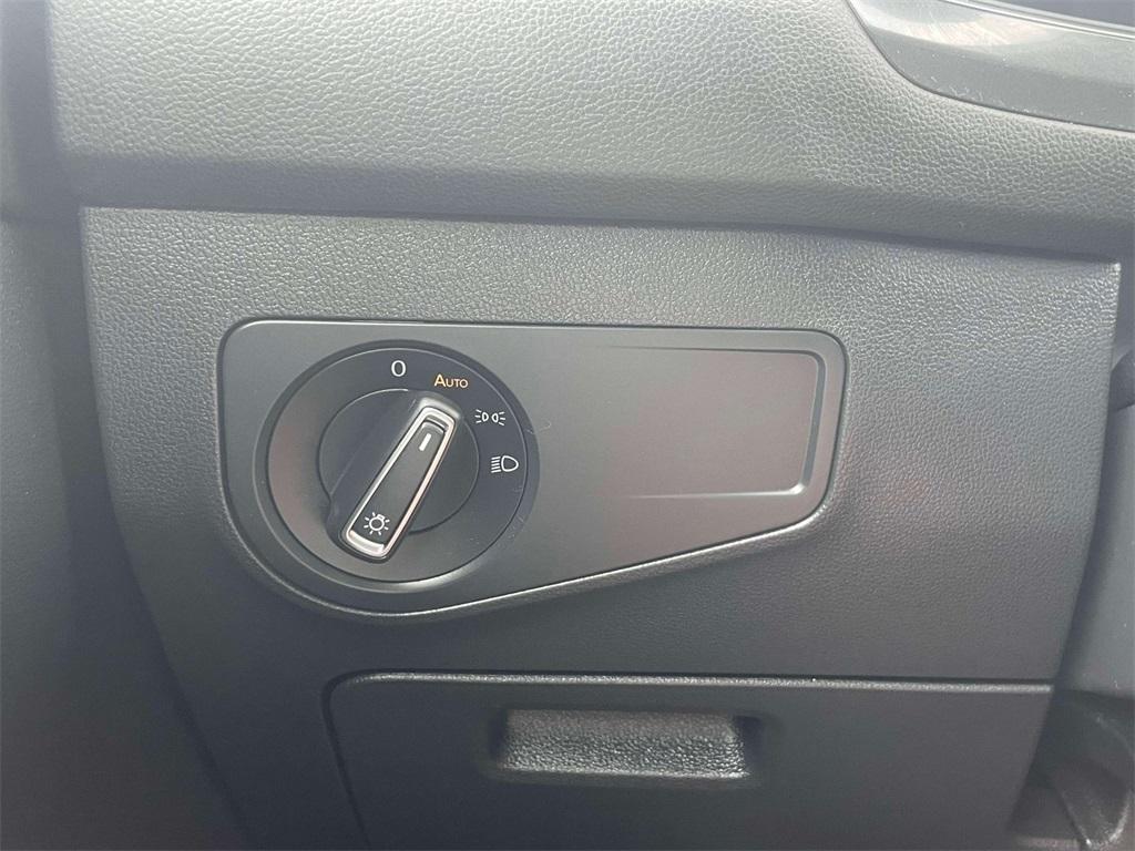 used 2022 Volkswagen Tiguan car, priced at $21,816