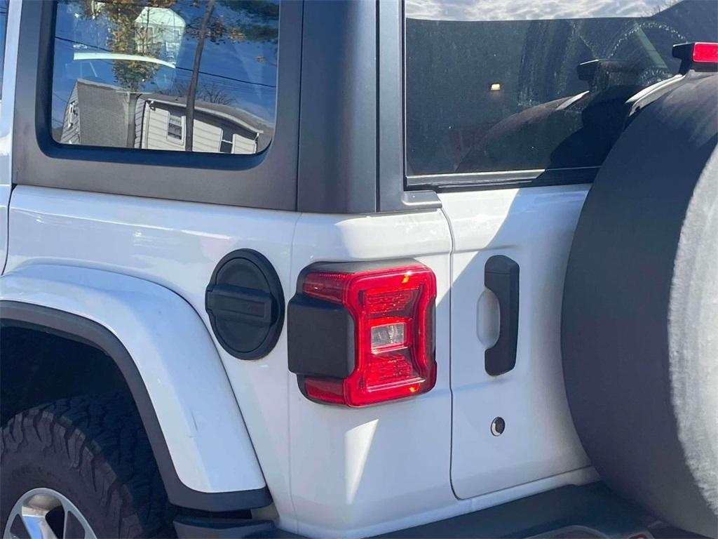 used 2018 Jeep Wrangler Unlimited car, priced at $23,246