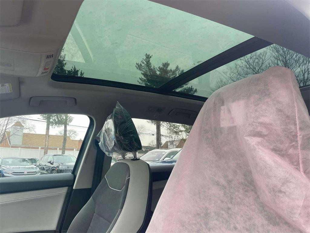 new 2026 Volkswagen Taos car, priced at $33,847