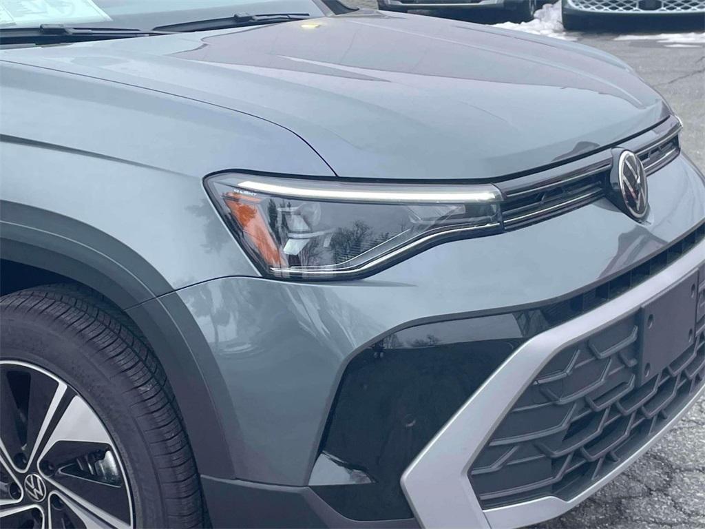 new 2026 Volkswagen Taos car, priced at $33,847