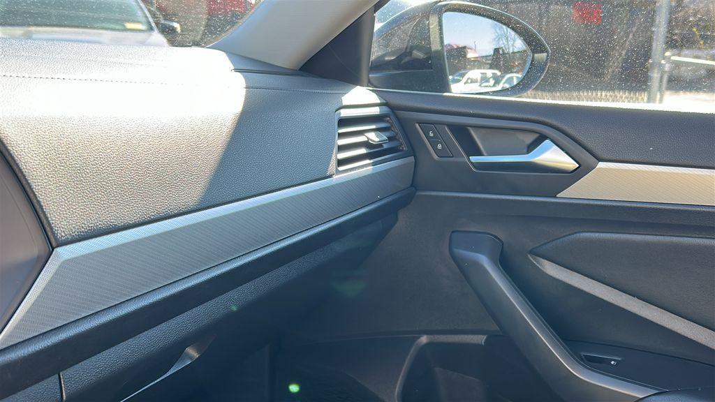 used 2020 Volkswagen Jetta car, priced at $15,664