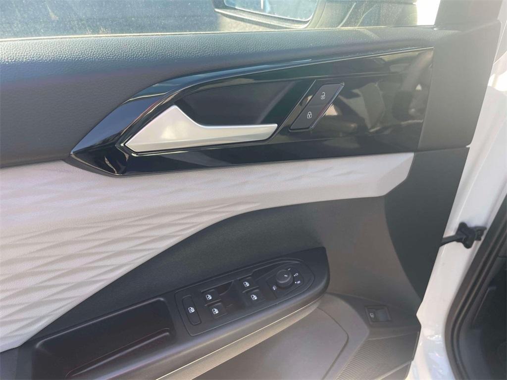 used 2022 Volkswagen Taos car, priced at $18,500
