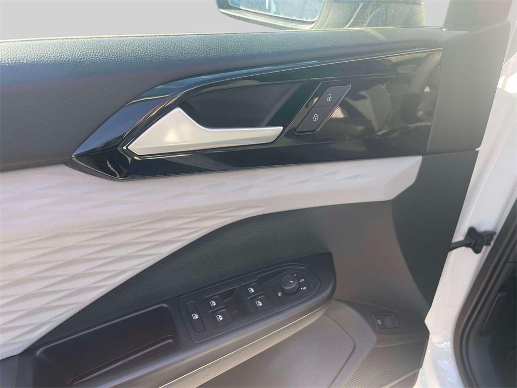 used 2022 Volkswagen Taos car, priced at $18,486