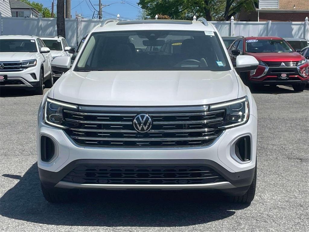 new 2024 Volkswagen Atlas car, priced at $47,891