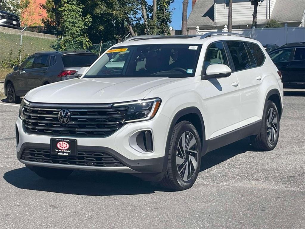 new 2024 Volkswagen Atlas car, priced at $47,894