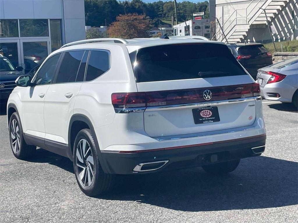 new 2024 Volkswagen Atlas car, priced at $47,894