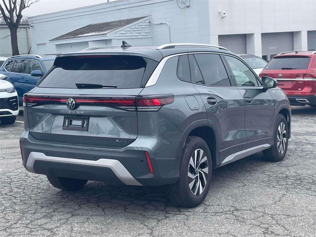 new 2026 Volkswagen Tiguan car, priced at $33,381
