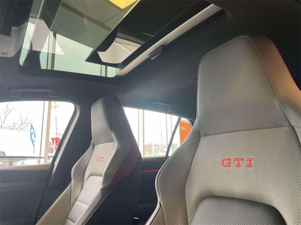 new 2025 Volkswagen Golf GTI car, priced at $39,765