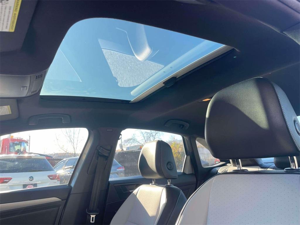 used 2019 Volkswagen Jetta car, priced at $13,900