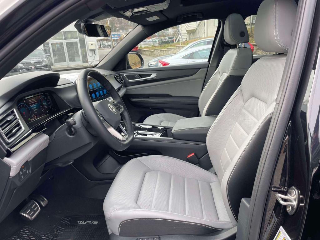 new 2024 Volkswagen Atlas Cross Sport car, priced at $42,018