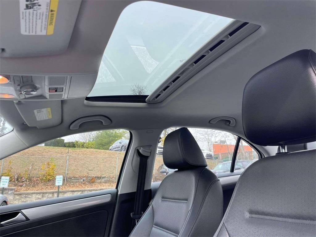 used 2017 Volkswagen Jetta car, priced at $10,900