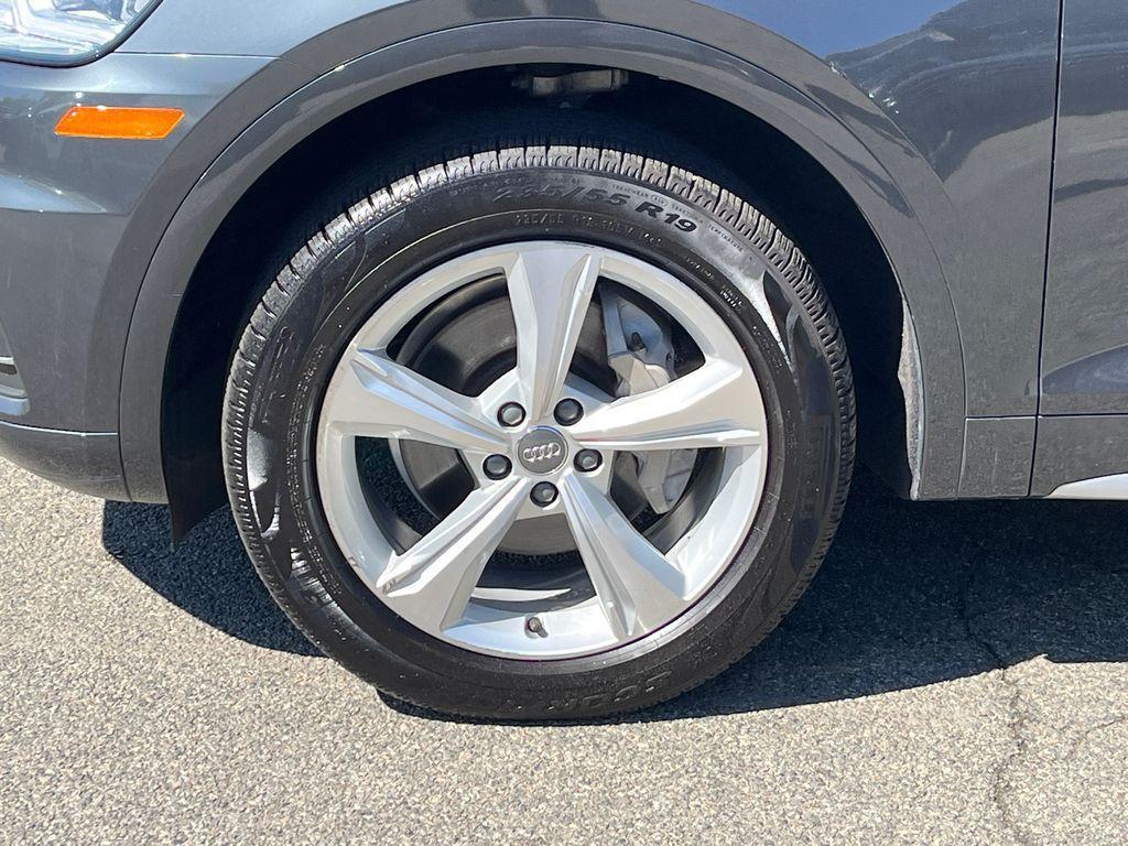 used 2020 Audi Q5 car, priced at $23,145