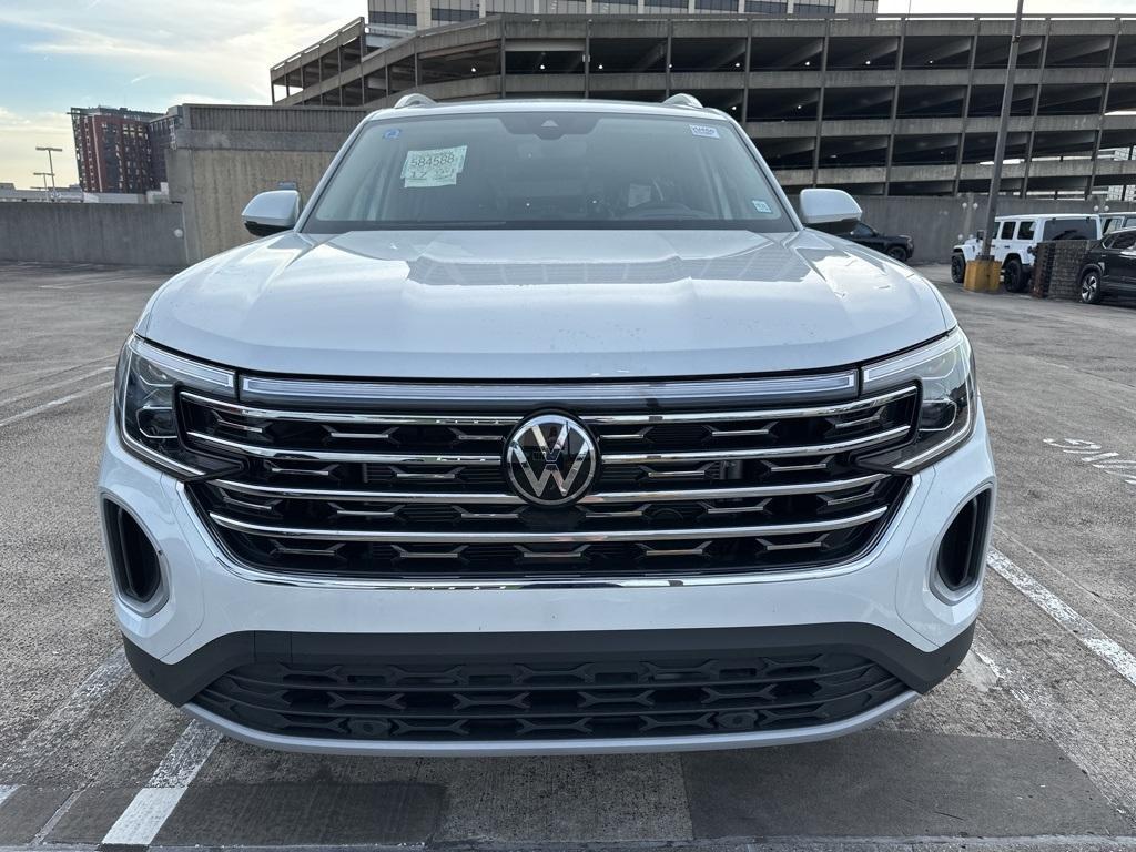 new 2024 Volkswagen Atlas car, priced at $47,701