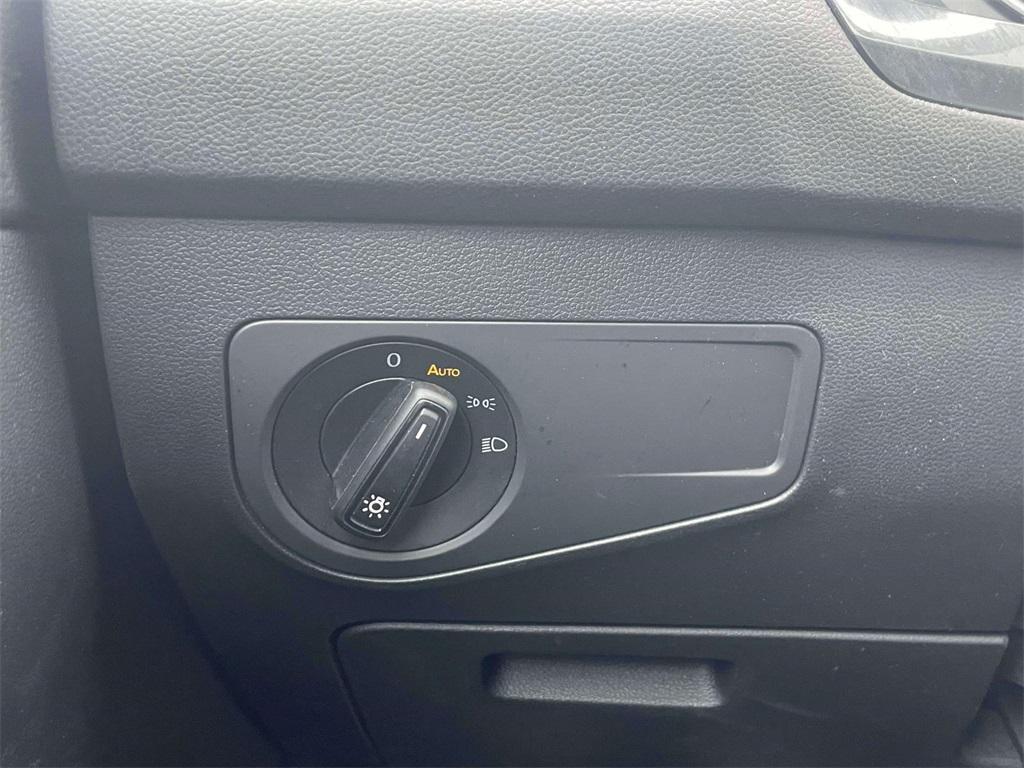 used 2021 Volkswagen Tiguan car, priced at $17,900