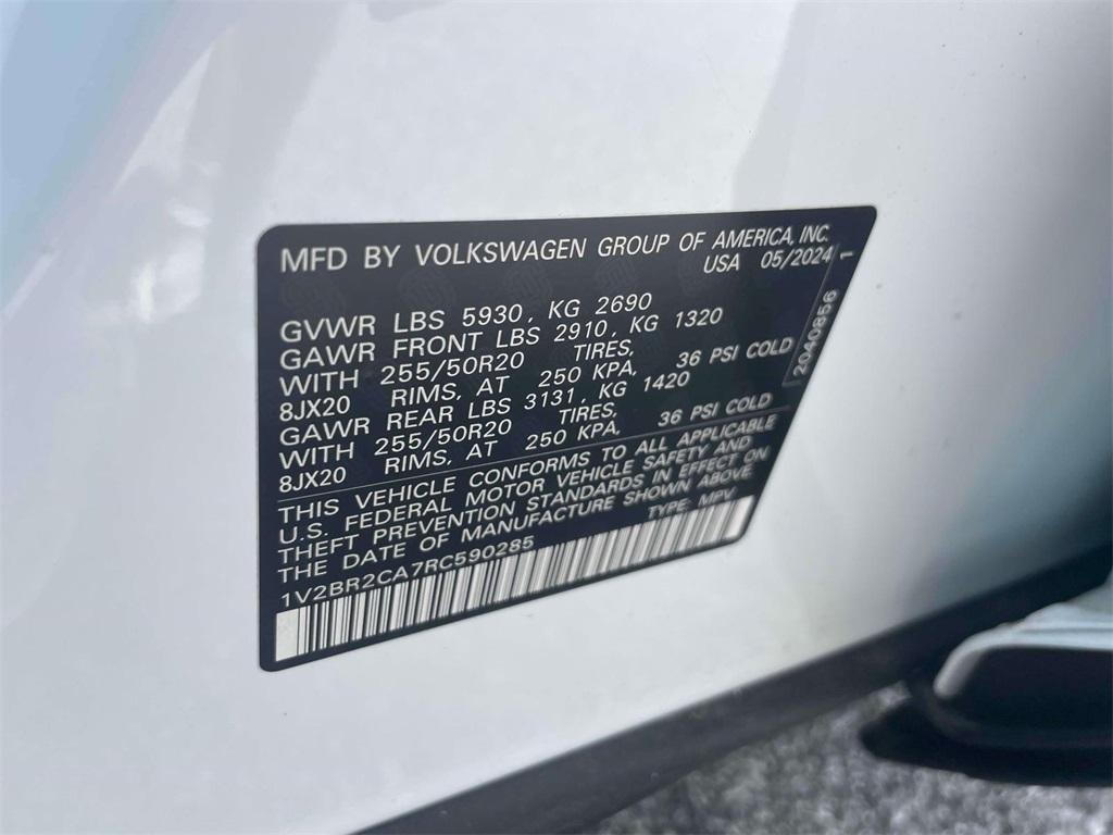 new 2024 Volkswagen Atlas car, priced at $42,701