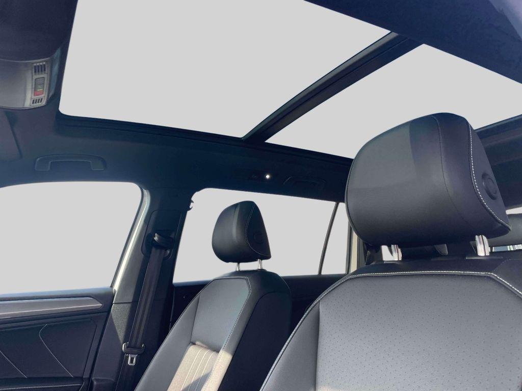 used 2024 Volkswagen Tiguan car, priced at $31,986