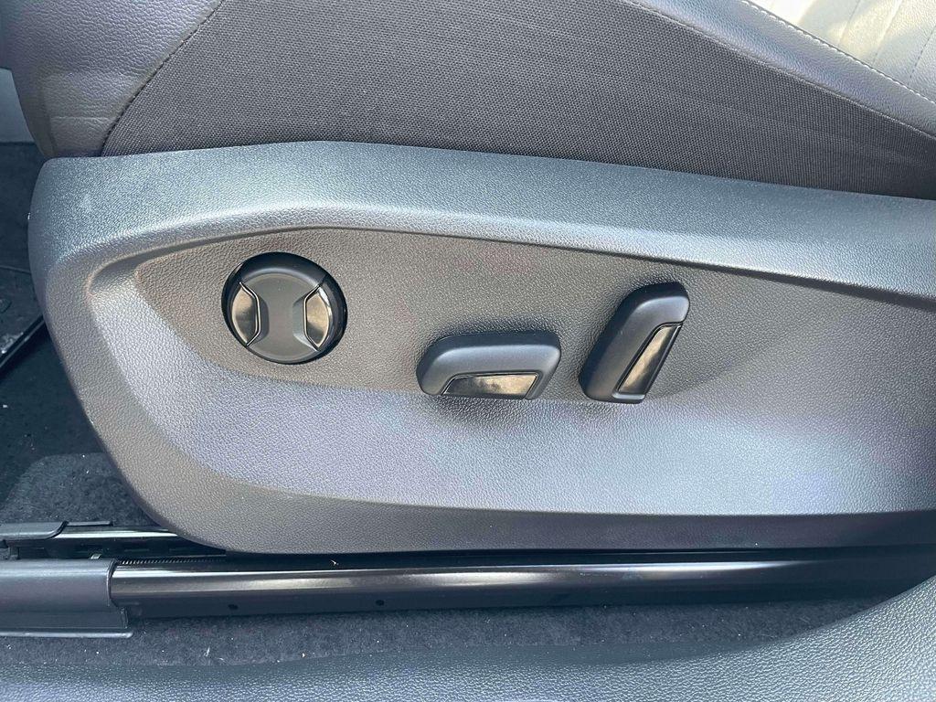 used 2024 Volkswagen Tiguan car, priced at $31,986