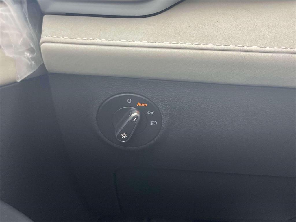 new 2025 Volkswagen Taos car, priced at $28,852