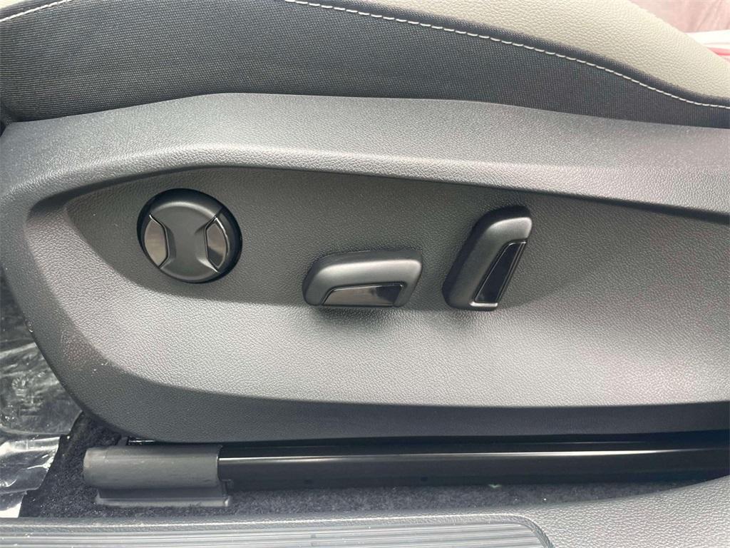 new 2026 Volkswagen Taos car, priced at $34,422