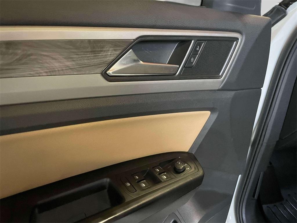 used 2020 Volkswagen Atlas Cross Sport car, priced at $19,900