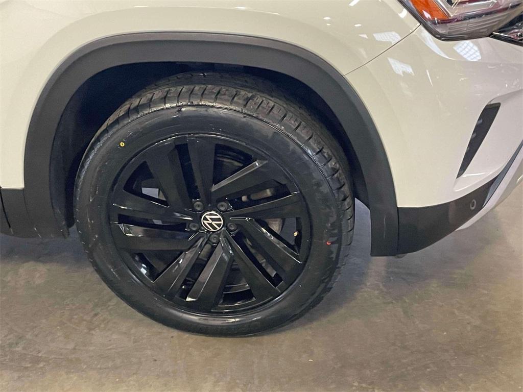 used 2020 Volkswagen Atlas Cross Sport car, priced at $19,900