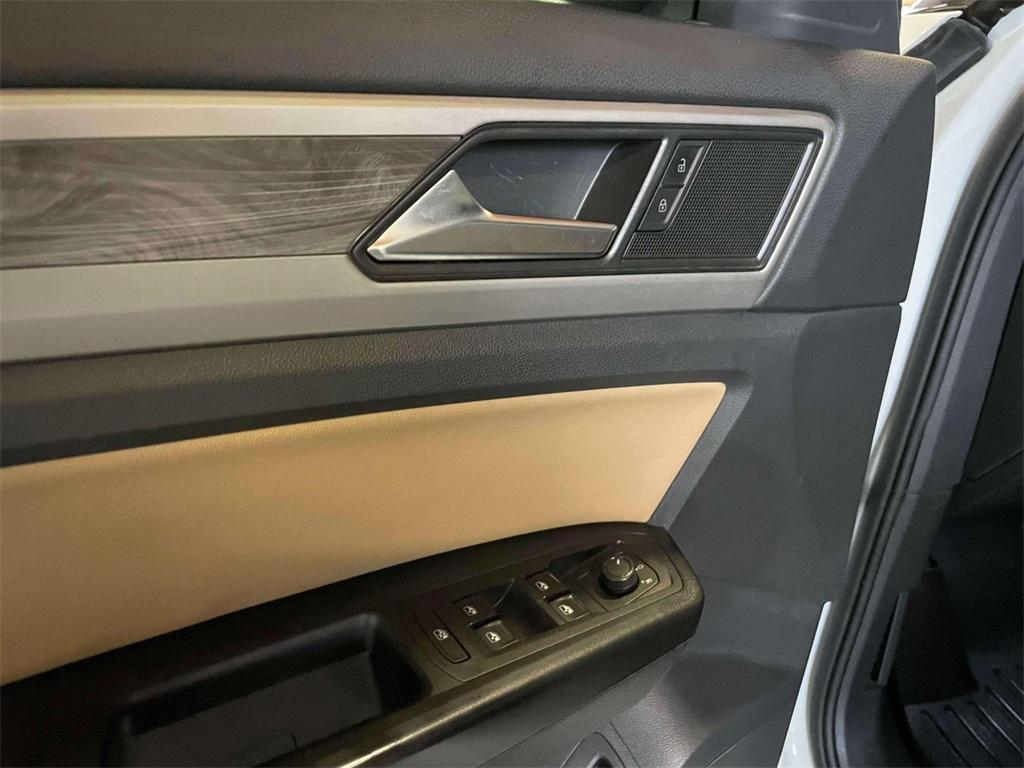 used 2020 Volkswagen Atlas Cross Sport car, priced at $19,900