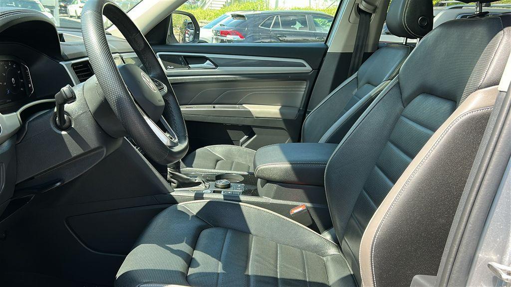 used 2023 Volkswagen Atlas car, priced at $39,148