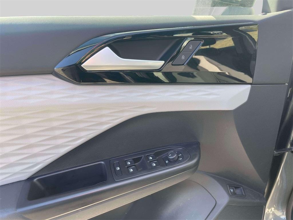 used 2022 Volkswagen Taos car, priced at $19,531