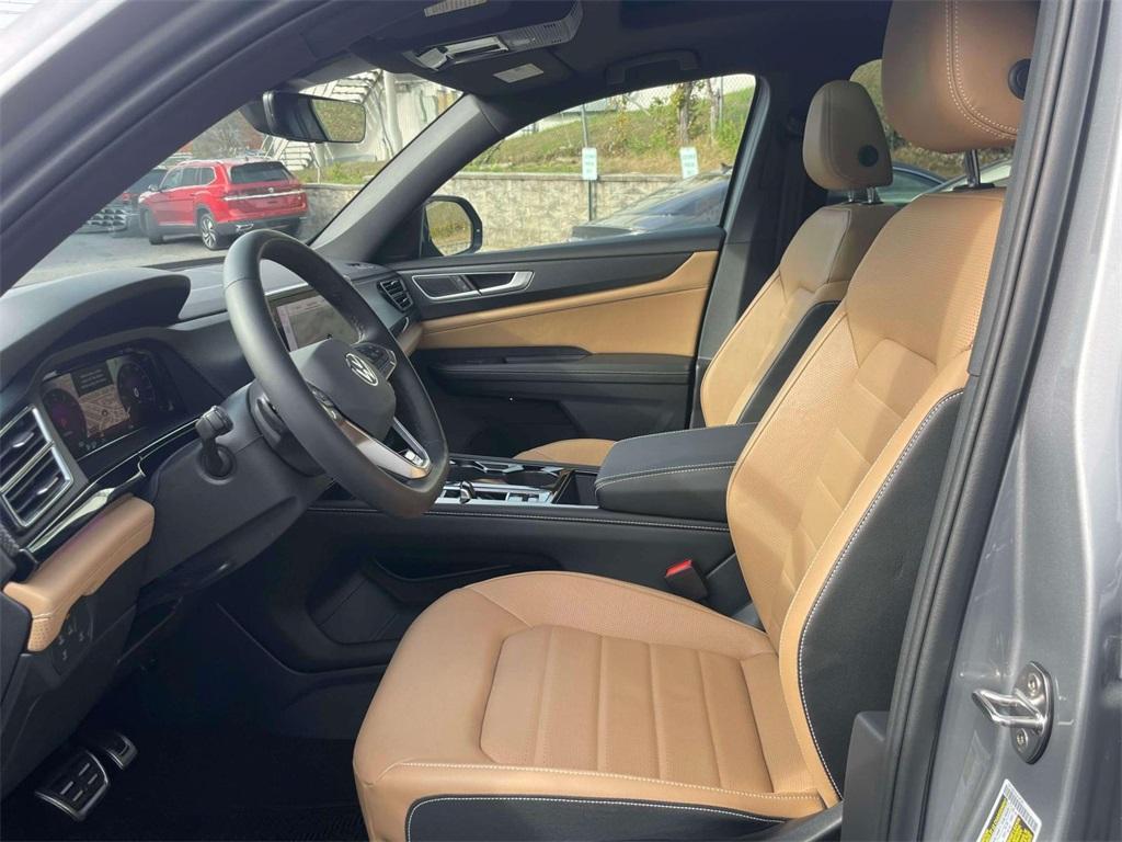 new 2026 Volkswagen Atlas Cross Sport car, priced at $54,082