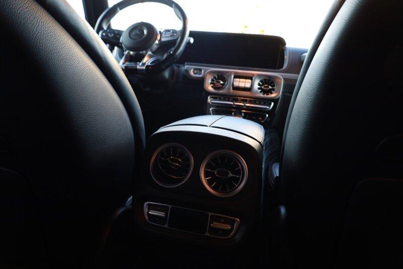 Mercedes-Benz G-Class view 12