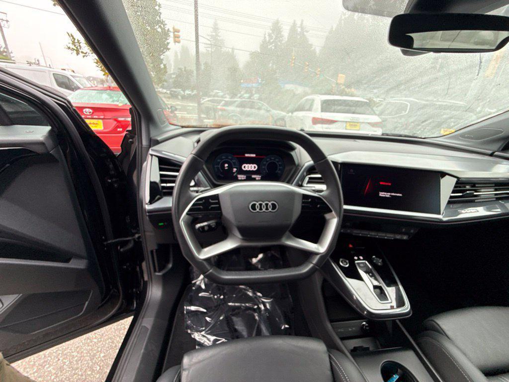 Audi Q4 e-tron view 18