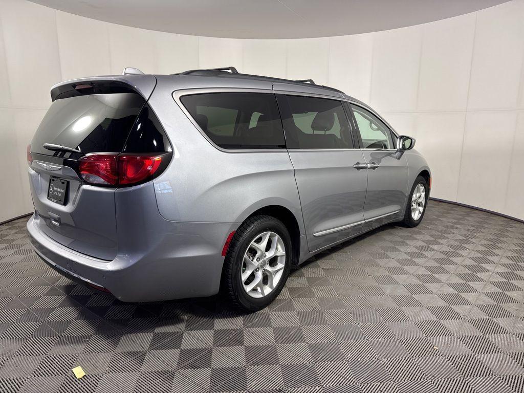 used 2017 Chrysler Pacifica car, priced at $12,750