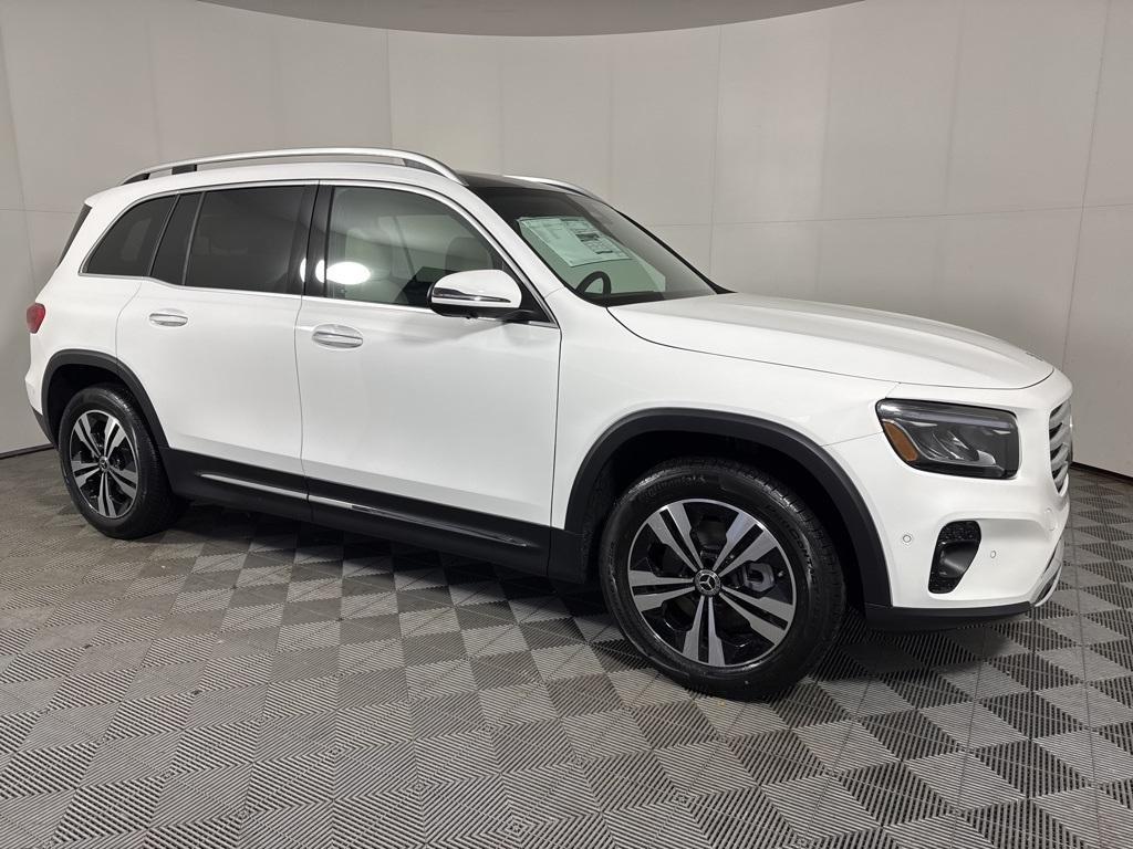 new 2026 Mercedes-Benz GLB 250 car, priced at $53,255