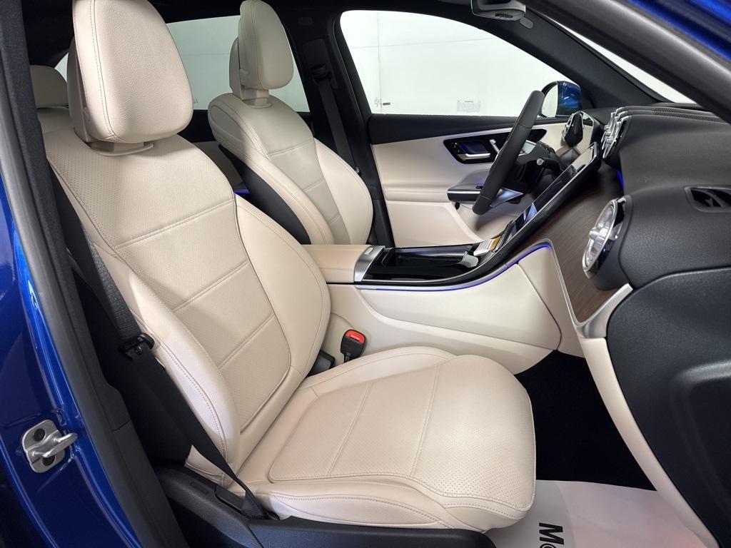 new 2026 Mercedes-Benz GLC 300 car, priced at $59,095