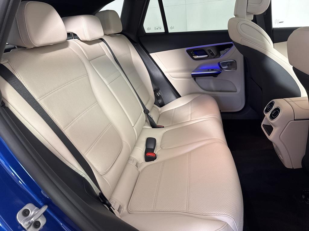 new 2026 Mercedes-Benz GLC 300 car, priced at $59,095