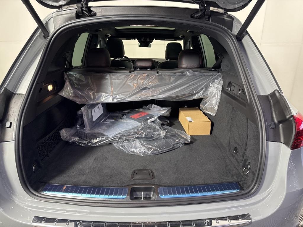 new 2026 Mercedes-Benz AMG GLE 63 car, priced at $147,200