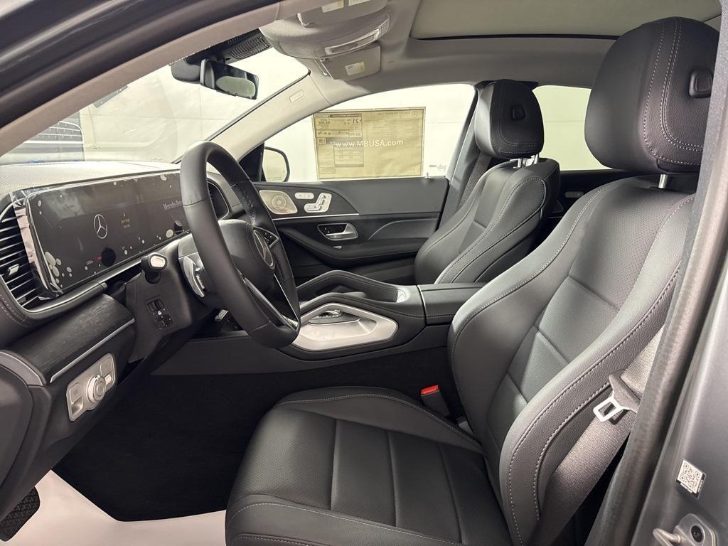 new 2026 Mercedes-Benz GLE 450 car, priced at $84,650