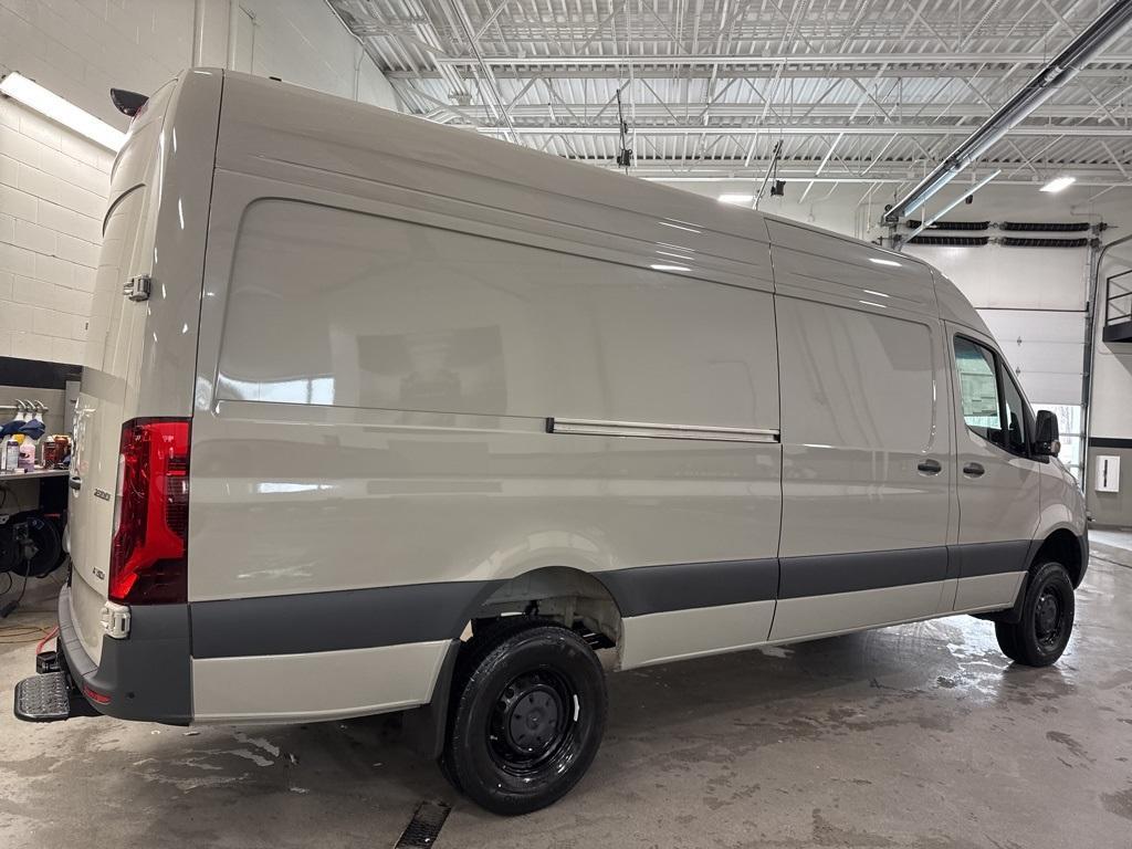 new 2026 Mercedes-Benz Sprinter 2500 car, priced at $86,333