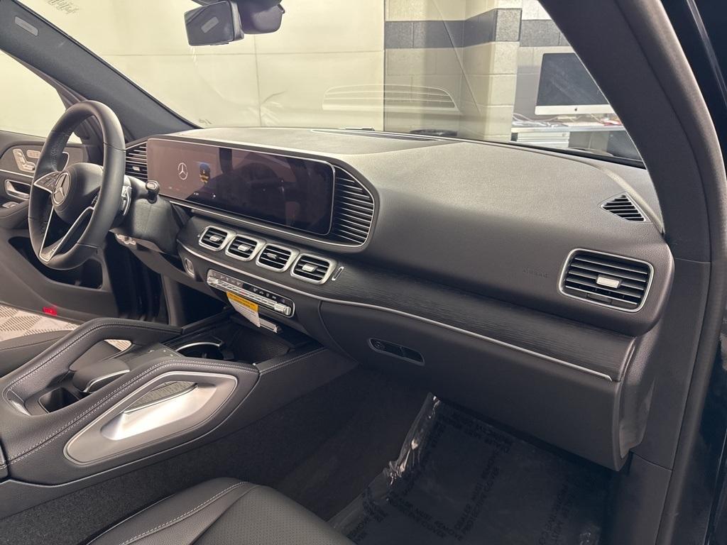 new 2026 Mercedes-Benz GLE 350 car, priced at $68,715